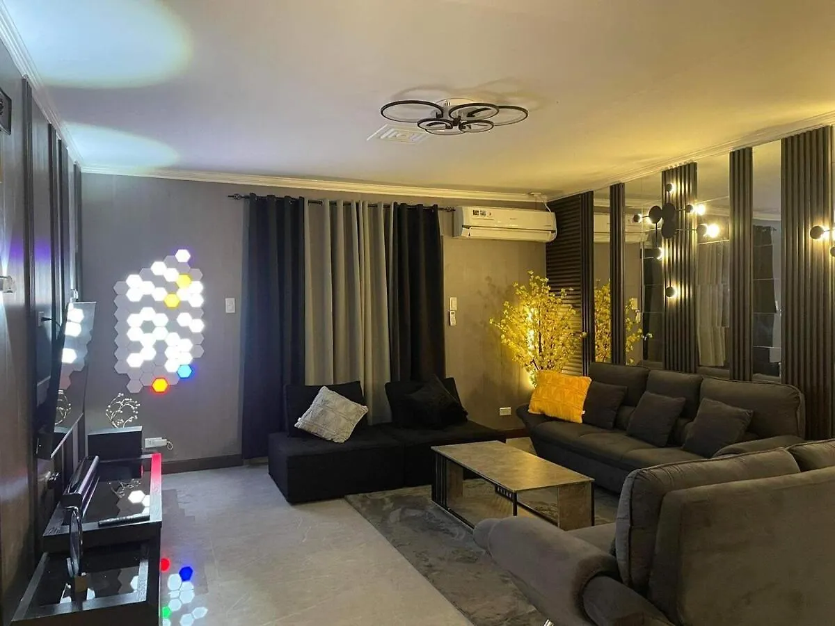Mango Oasis 2 - Cozy flat house with billiard Villa Olongapo