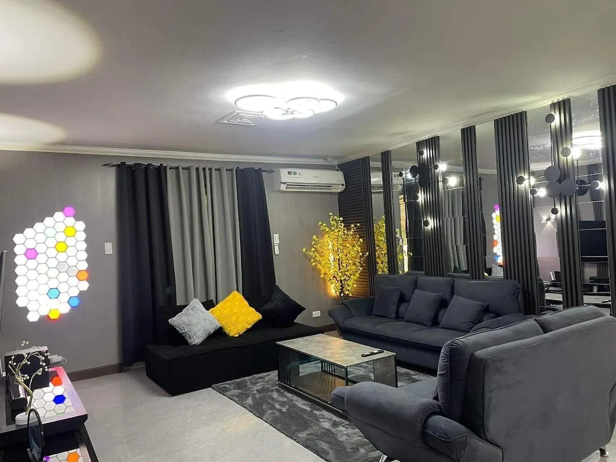 Mango Oasis 2 - Cozy flat house with billiard Villa Olongapo