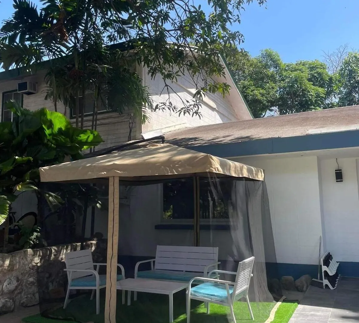 Mango Oasis 2 - Cozy flat house with billiard Villa Olongapo 0*,