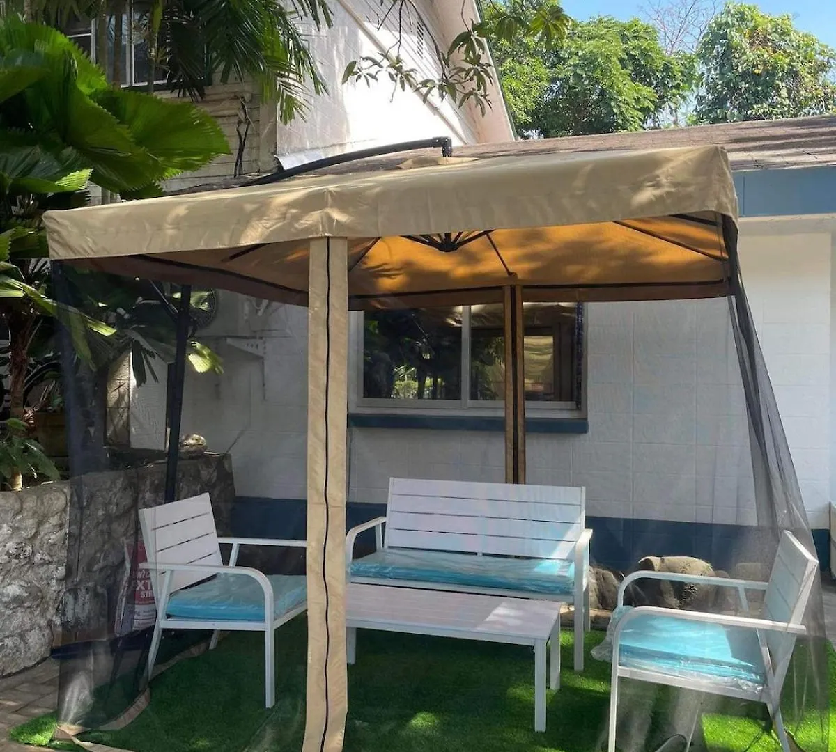 Mango Oasis 2 - Cozy flat house with billiard Villa Olongapo Holiday home